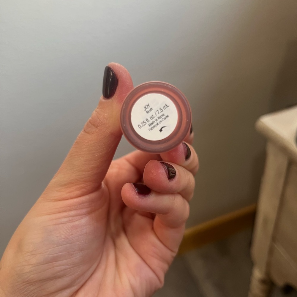Rare Beauty Coral Liquid Blush - Picture 5 of 5